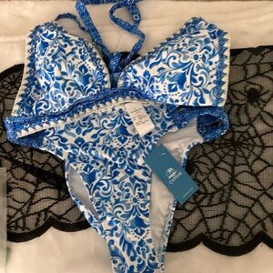 Cupshe Blue and White Bikini Set